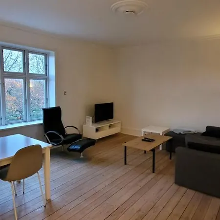 Sjaellandsgade 22. 2 Tv Apartment *